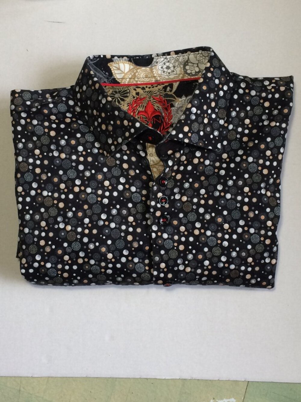 Au Noir Mens Button Down Shirt Sz 4 Large Black Circle Pattern Long Sleeve